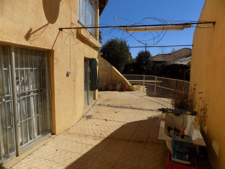 4 Bedroom Property for Sale in Moosa Park North West